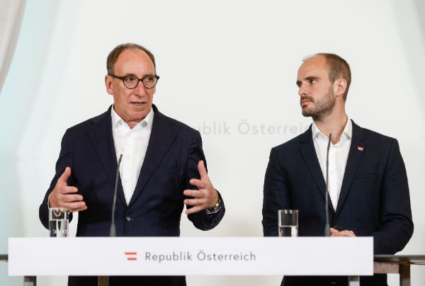 Pressefoyer nach dem Ministerrat: Digital Austria Act